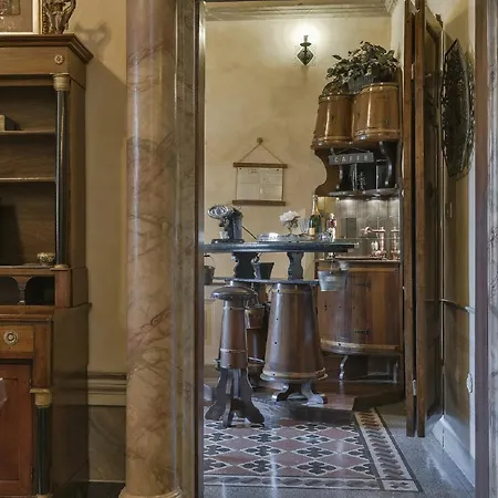 Residenze D'epoca Palazzo Coli Bizzarrini Apartment *