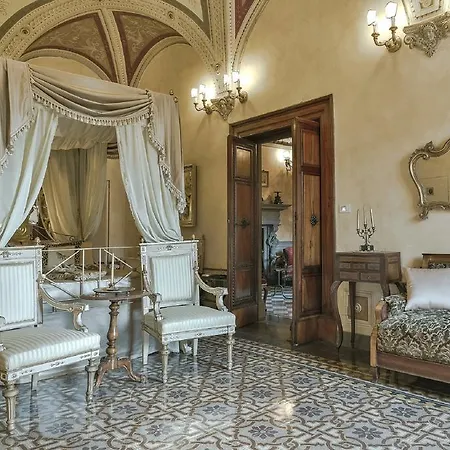 Апартаменты Residenze D'epoca Palazzo Coli Bizzarrini *