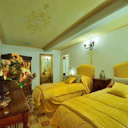Residenze D'epoca Palazzo Coli Bizzarrini * Siena