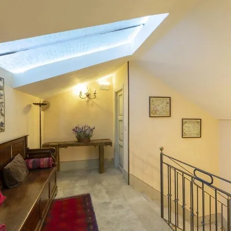 Residenze D'epoca Palazzo Coli Bizzarrini Apartamento *